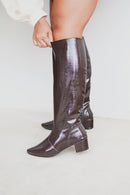 Bota Feminina Montaria Verniz Molhado Emanuele | 8042-V