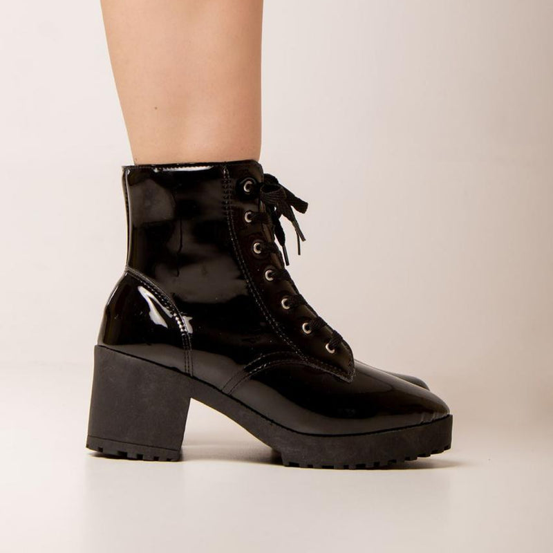 Coturno Feminino Cano Baixo 8004